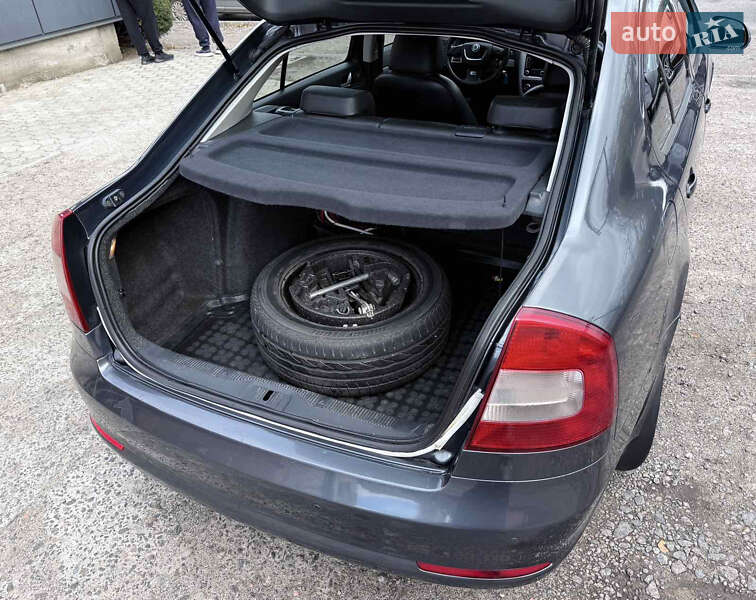 Ліфтбек Skoda Octavia 2010 в Смілі