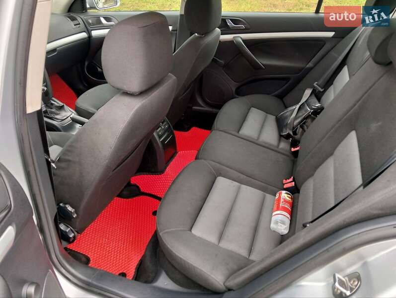 Ліфтбек Skoda Octavia 2008 в Житомирі