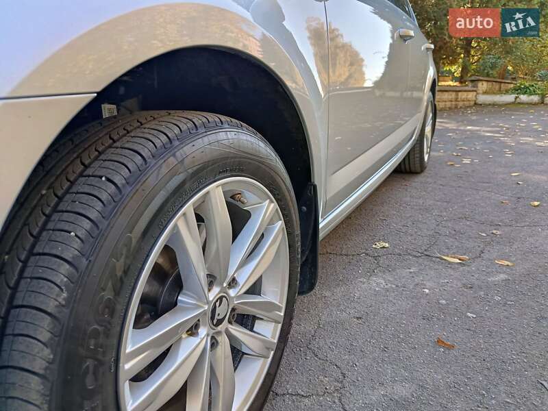 Лифтбек Skoda Octavia 2020 в Волочиске