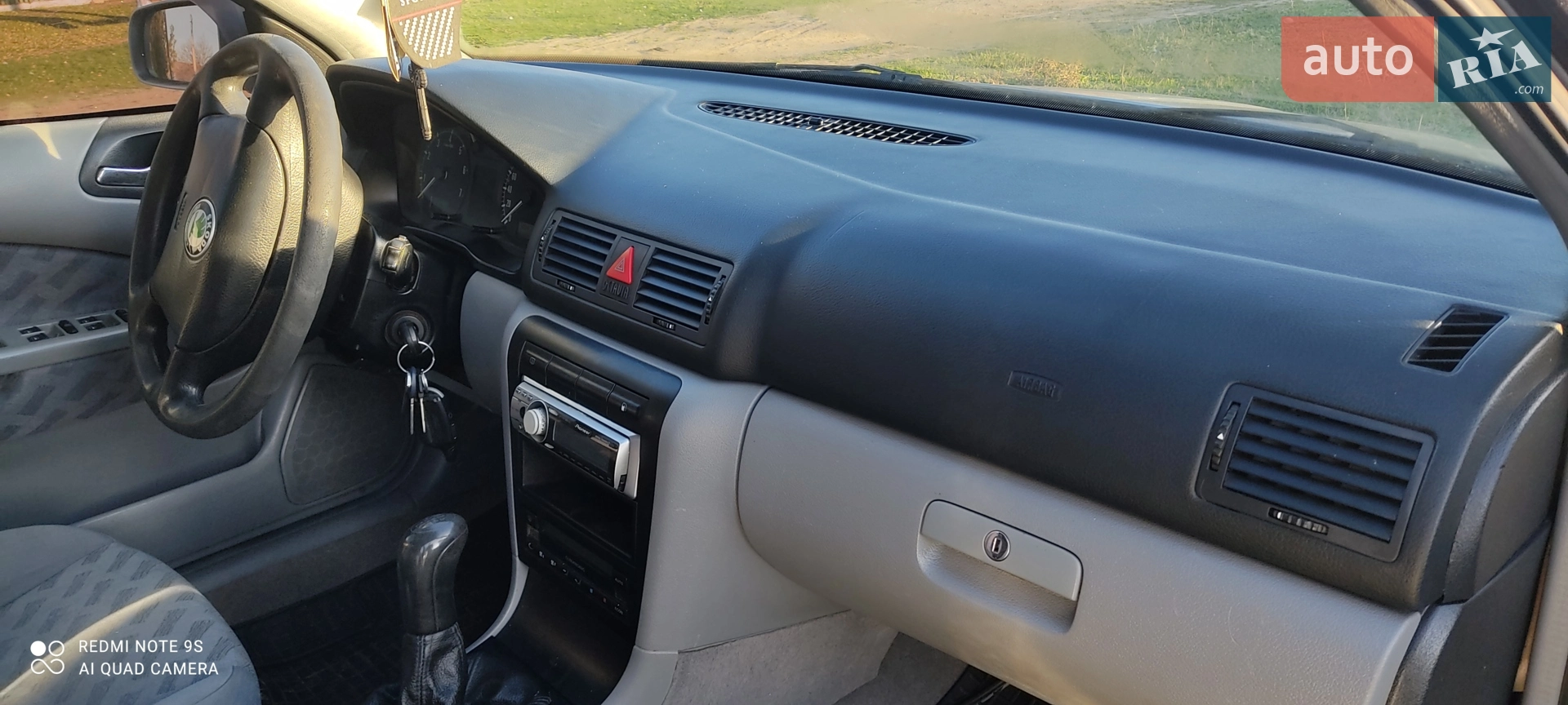 Skoda Octavia 1999 VIN TMBBE41U7Y2308141 фото оголошення 10 з 15
