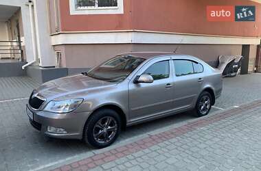 Ліфтбек Skoda Octavia 2009 в Львові