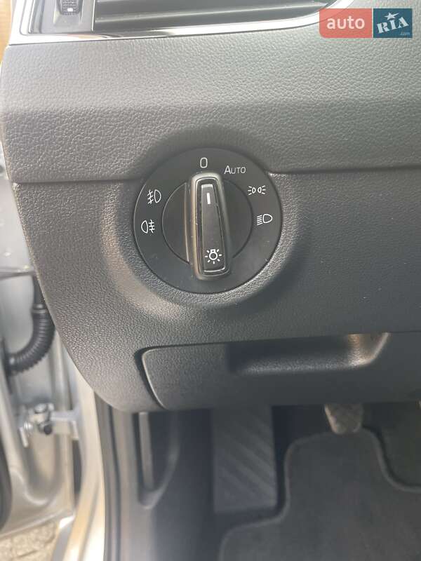 Універсал Skoda Octavia 2020 в Дніпрі