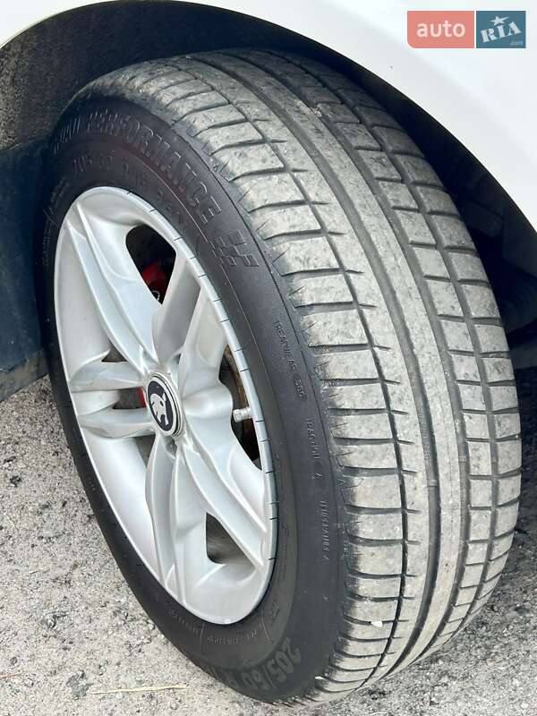 Универсал Skoda Octavia 2010 в Сумах фото 7 Универсал Skoda Octavia 2010 в Сумах