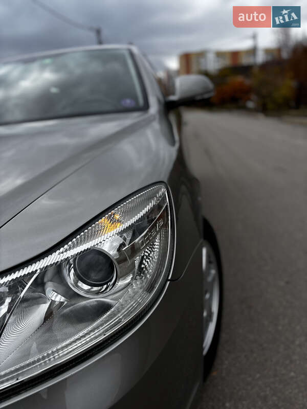 Универсал Skoda Octavia 2012 в Харькове фото 8 Универсал Skoda Octavia 2012 в Харькове
