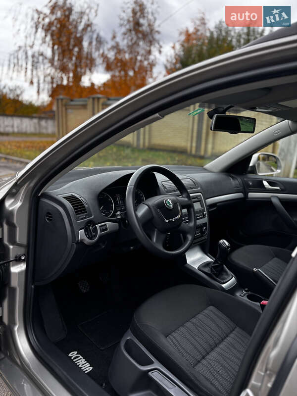 Универсал Skoda Octavia 2012 в Харькове фото 13 Универсал Skoda Octavia 2012 в Харькове