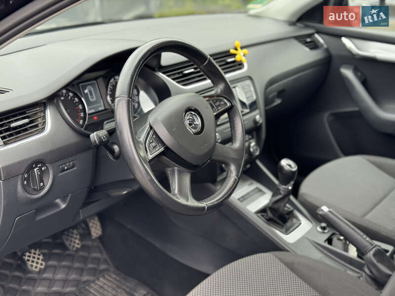 Универсал Skoda Octavia 2015 в Виннице фото 10 Универсал Skoda Octavia 2015 в Виннице