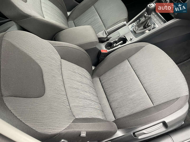 Универсал Skoda Octavia 2019 в Луцке фото 40 Универсал Skoda Octavia 2019 в Луцке