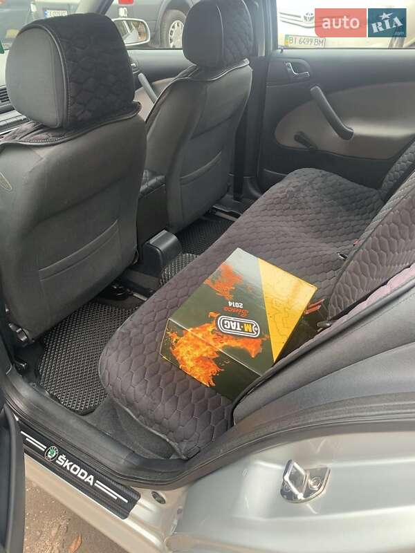 Лифтбек Skoda Octavia 2003 в Черкассах фото 4 Лифтбек Skoda Octavia 2003 в Черкассах