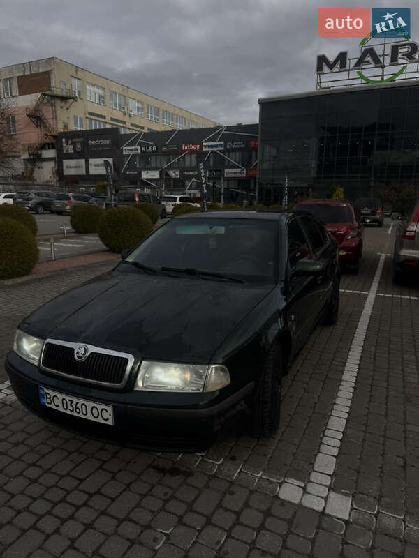 Лифтбек Skoda Octavia 2001 в Львове