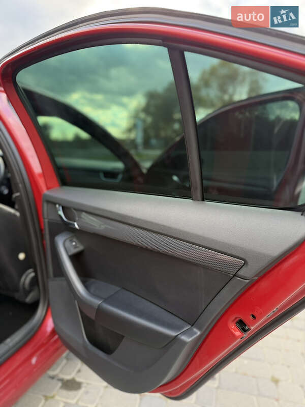 Лифтбек Skoda Octavia 2014 в Иршаве фото 31 Лифтбек Skoda Octavia 2014 в Иршаве