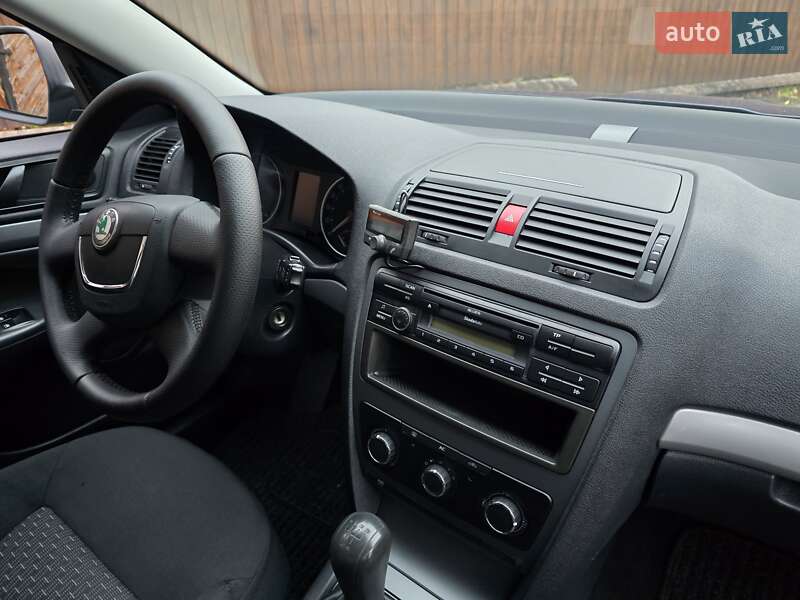 Лифтбек Skoda Octavia 2012 в Полтаве фото 57 Лифтбек Skoda Octavia 2012 в Полтаве