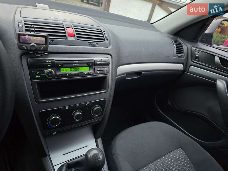 Лифтбек Skoda Octavia 2012 в Полтаве фото 86 Лифтбек Skoda Octavia 2012 в Полтаве