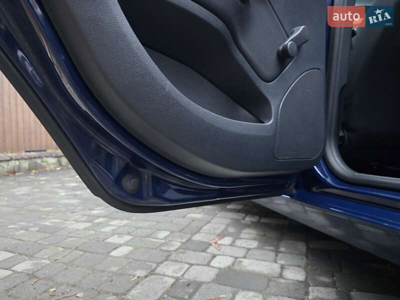 Лифтбек Skoda Octavia 2012 в Полтаве фото 94 Лифтбек Skoda Octavia 2012 в Полтаве