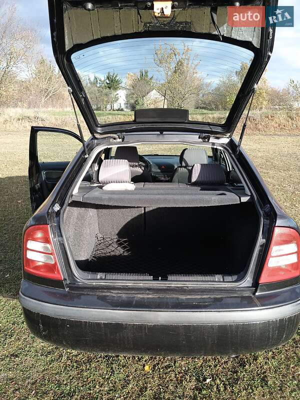 Лифтбек Skoda Octavia 2001 в Лановцах фото 10 Лифтбек Skoda Octavia 2001 в Лановцах