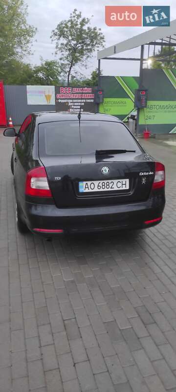 Лифтбек Skoda Octavia 2011 в Ужгороде