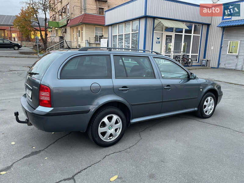 Универсал Skoda Octavia 2004 в Виннице