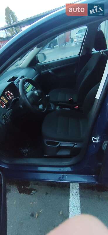 Универсал Skoda Octavia 2011 в Киеве фото 8 Универсал Skoda Octavia 2011 в Киеве