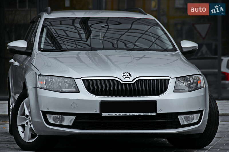 Універсал Skoda Octavia 2017 в Дніпрі