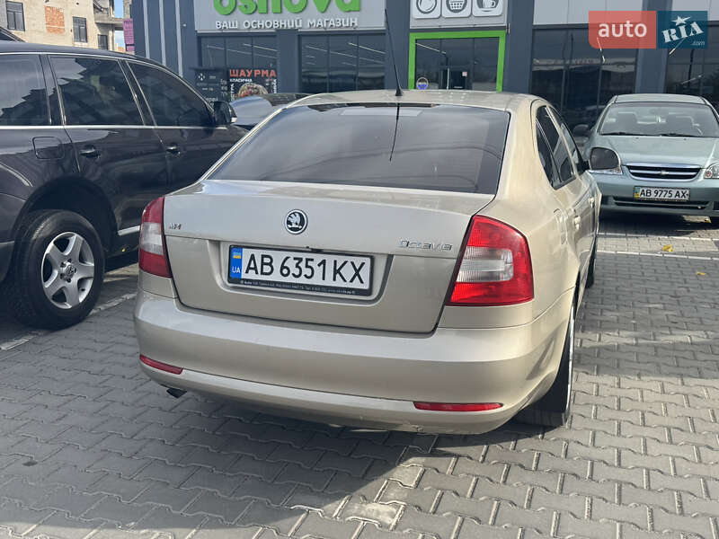 Лифтбек Skoda Octavia 2009 в Виннице