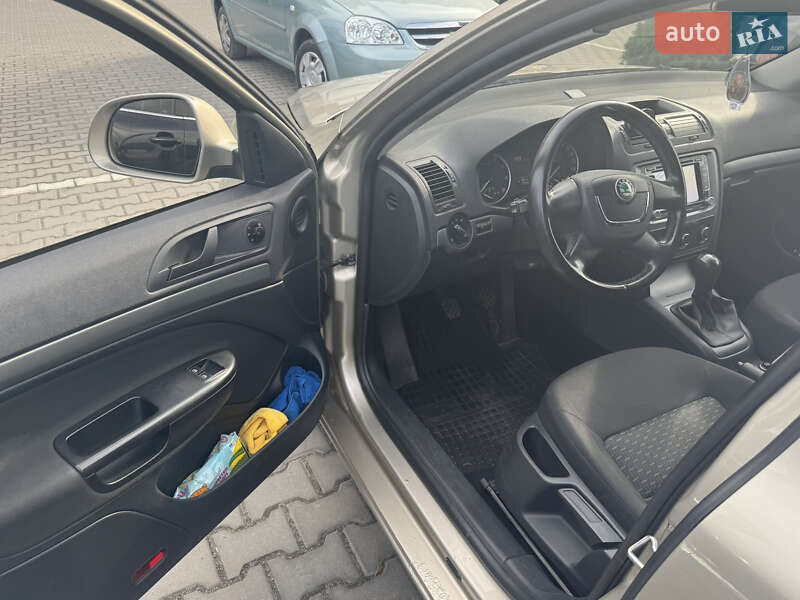 Лифтбек Skoda Octavia 2009 в Виннице