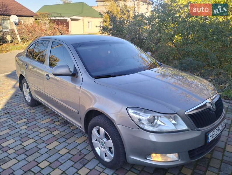 Ліфтбек Skoda Octavia 2011 в Миколаєві