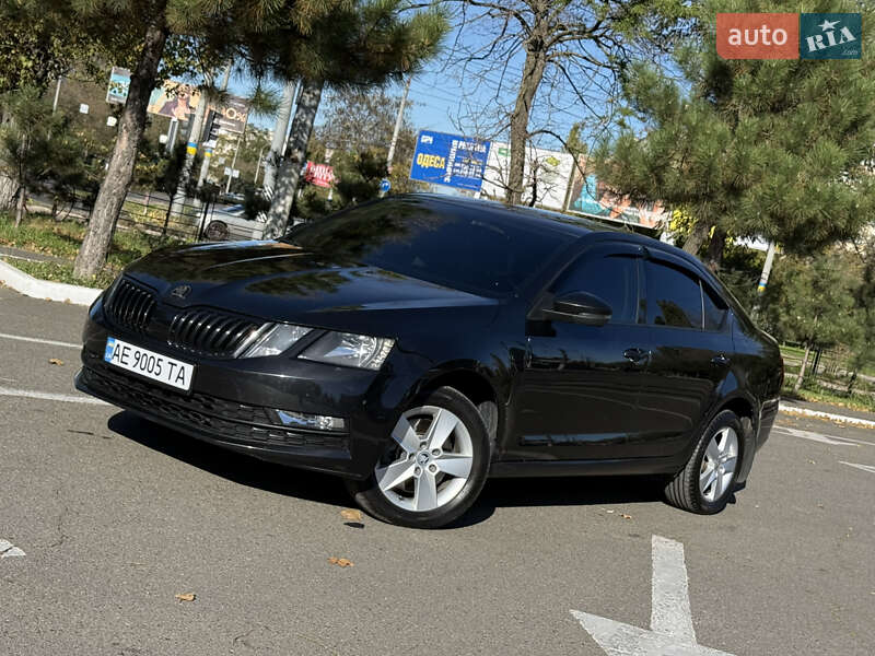 Лифтбек Skoda Octavia 2017 в Одессе