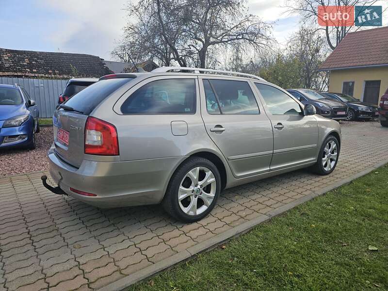 Универсал Skoda Octavia 2012 в Стрые