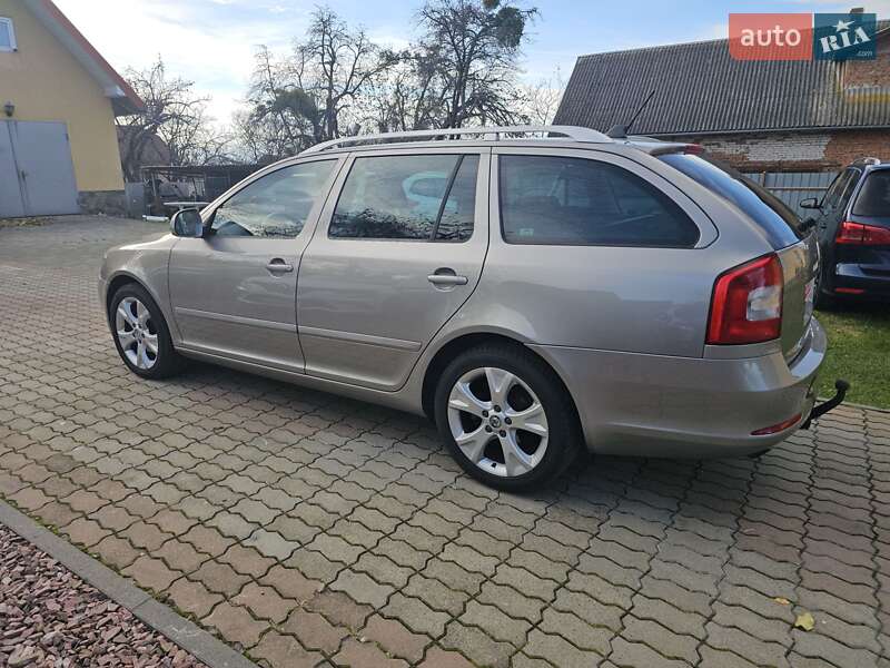 Универсал Skoda Octavia 2012 в Стрые
