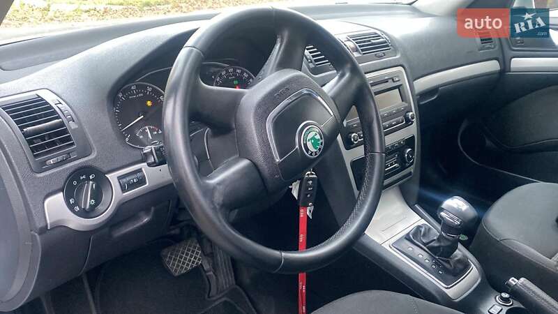 Універсал Skoda Octavia 2010 в Таращі