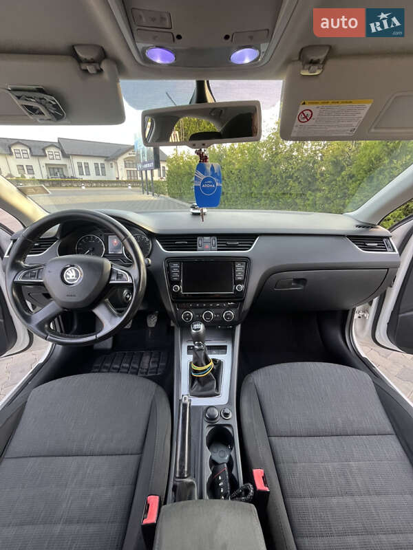 Лифтбек Skoda Octavia 2014 в Сельцо