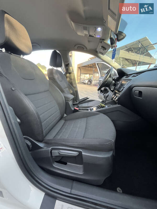 Лифтбек Skoda Octavia 2014 в Сельцо