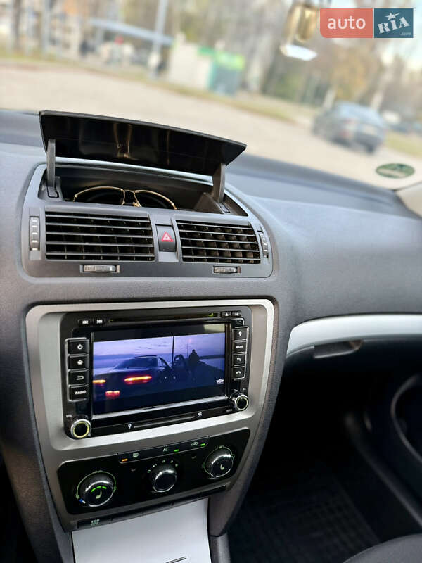 Универсал Skoda Octavia 2010 в Запорожье фото 30 Универсал Skoda Octavia 2010 в Запорожье