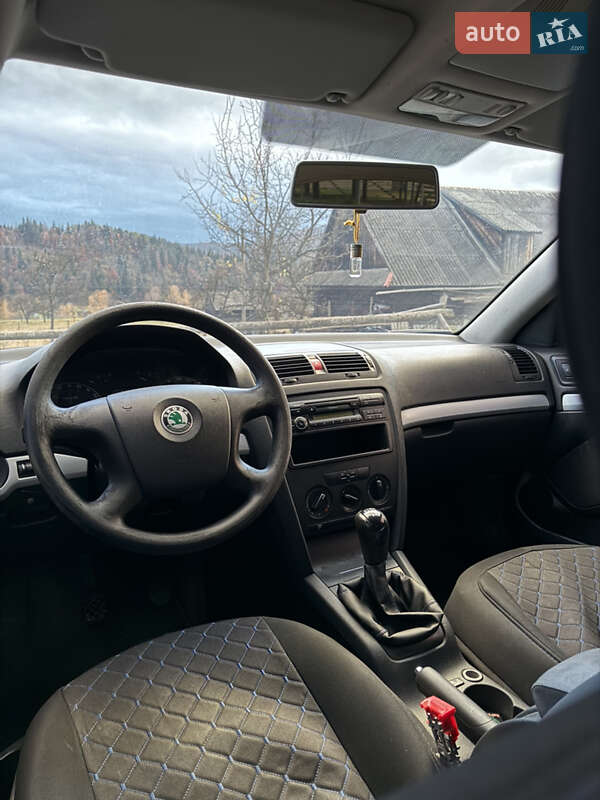 Лифтбек Skoda Octavia 2008 в Ивано-Франковске