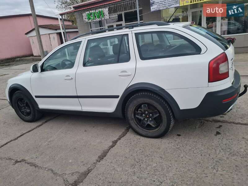 Универсал Skoda Octavia 2011 в Новом Буге