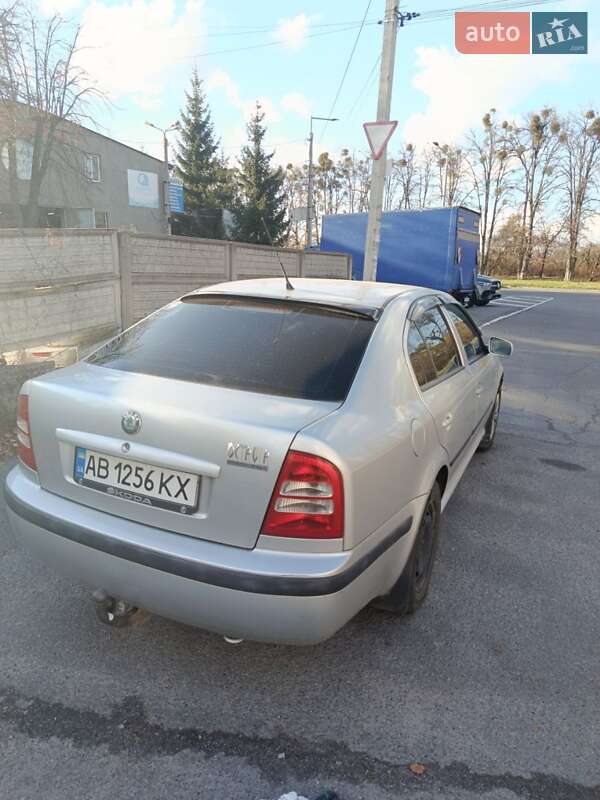 Лифтбек Skoda Octavia 2001 в Виннице