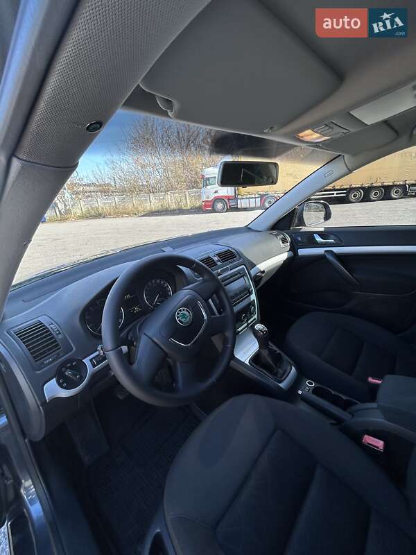 Универсал Skoda Octavia 2011 в Житомире фото 10 Универсал Skoda Octavia 2011 в Житомире