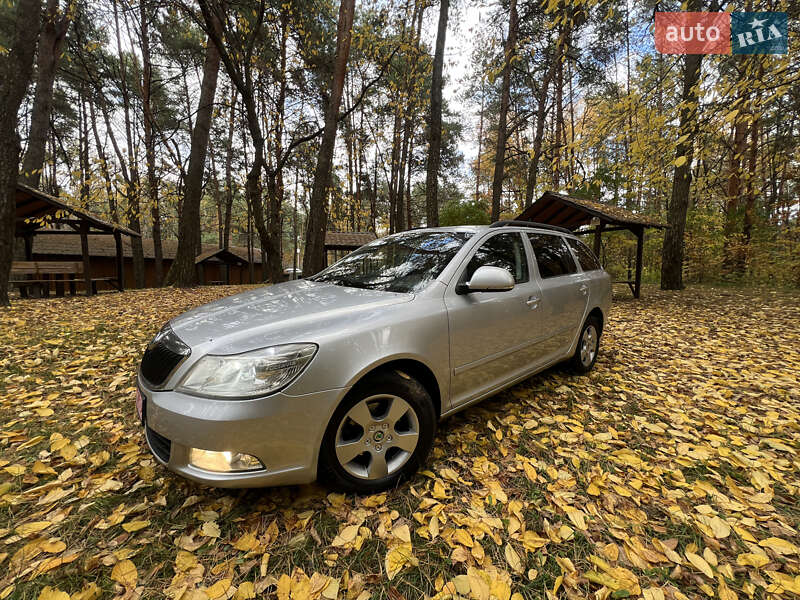 Универсал Skoda Octavia 2010 в Ровно фото 7 Универсал Skoda Octavia 2010 в Ровно