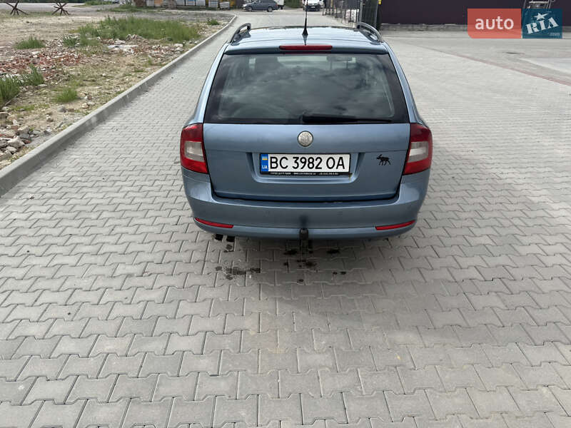 Универсал Skoda Octavia 2009 в Львове
