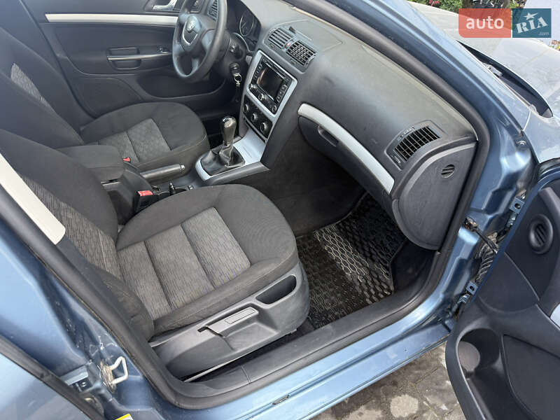 Универсал Skoda Octavia 2009 в Львове