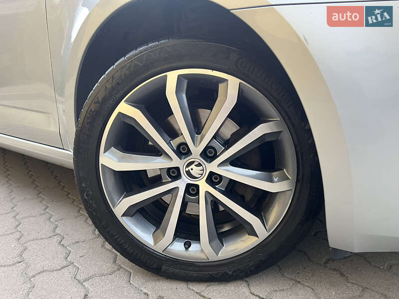 Универсал Skoda Octavia 2019 в Дрогобыче