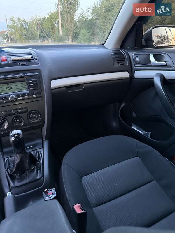 Лифтбек Skoda Octavia 2007 в Николаеве фото 12 Лифтбек Skoda Octavia 2007 в Николаеве