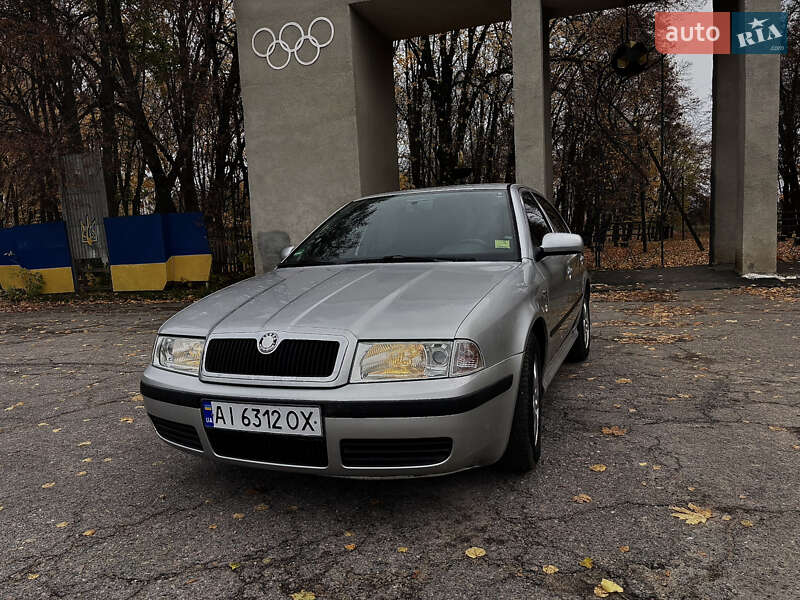 Лифтбек Skoda Octavia 2000 в Маньковке
