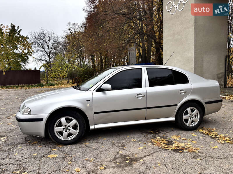Лифтбек Skoda Octavia 2000 в Маньковке