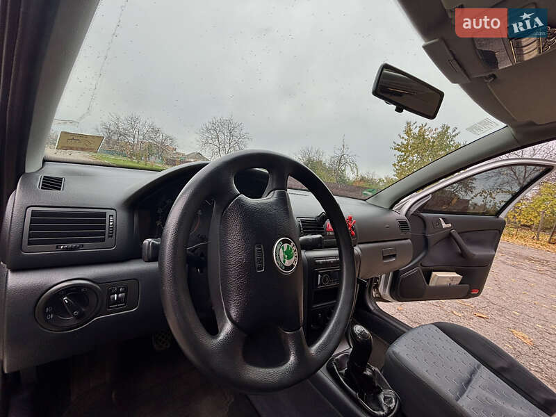 Лифтбек Skoda Octavia 2000 в Маньковке