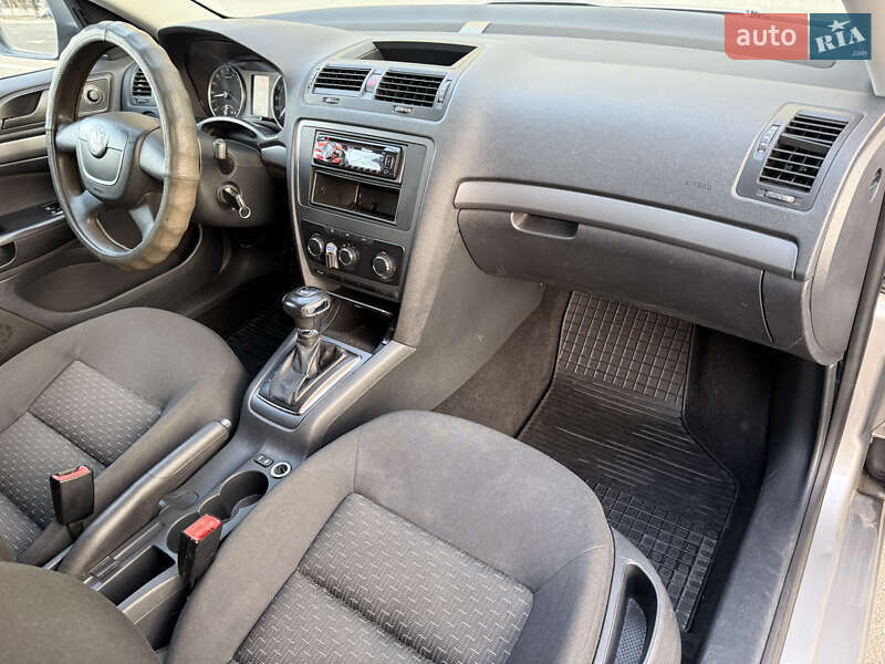 Универсал Skoda Octavia 2010 в Киеве фото 21 Универсал Skoda Octavia 2010 в Киеве