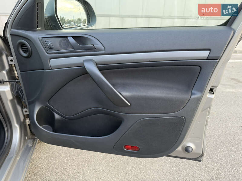 Универсал Skoda Octavia 2010 в Киеве фото 24 Универсал Skoda Octavia 2010 в Киеве