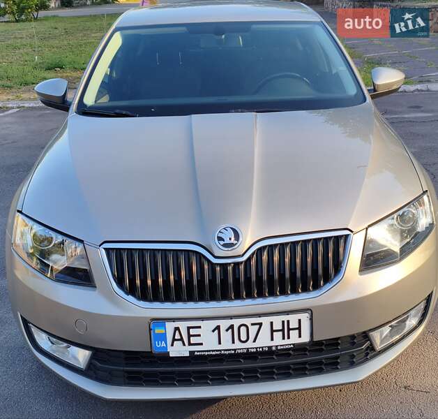 Лифтбек Skoda Octavia 2016 в Каменском фото Лифтбек Skoda Octavia 2016 в Каменском
