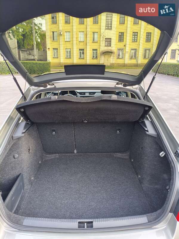 Лифтбек Skoda Octavia 2016 в Каменском фото 6 Лифтбек Skoda Octavia 2016 в Каменском