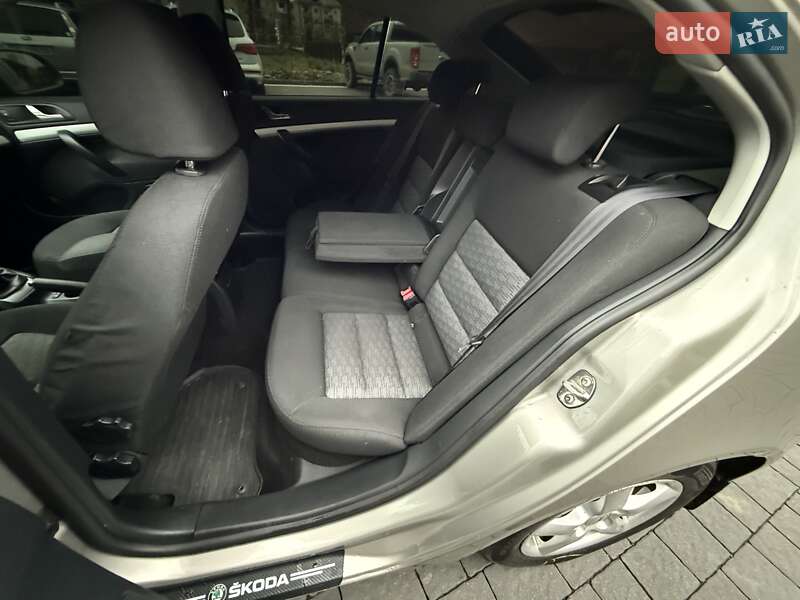 Лифтбек Skoda Octavia 2009 в Хусте фото 26 Лифтбек Skoda Octavia 2009 в Хусте