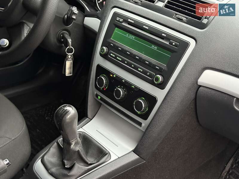 Лифтбек Skoda Octavia 2009 в Хусте фото 31 Лифтбек Skoda Octavia 2009 в Хусте